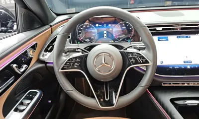 Mercedes-Benz E-Class 2025, 3509 км, за 44810.98 USD - фото 13