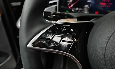 Mercedes-Benz E-Class 2025, 3509 км, за 44810.98 USD - фото 19