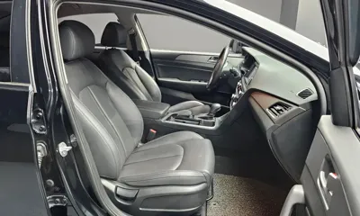 Hyundai Sonata 2019, 46709 км, за 8791.65 USD - фото 11