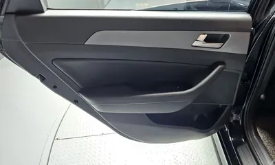 Hyundai Sonata 2019, 46709 км, за 8791.65 USD - фото 25