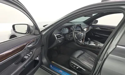 BMW 7-Series 2016, 122667 км, за 18970.72 USD - фото 10