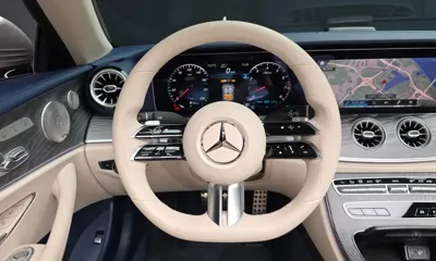 Mercedes-Benz E-Class 2022, 19922 км, за 44308.78 USD - фото 13