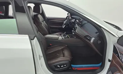 BMW Gran Turismo 2021, 64580 км, за 30076.7 USD - фото 11