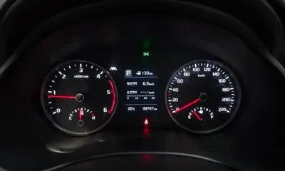 Kia Stonic 2018, 99747 км, за 6236.05 USD - фото 8