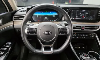 Kia K5 2020, 125527 км, за 10901.88 USD - фото 13