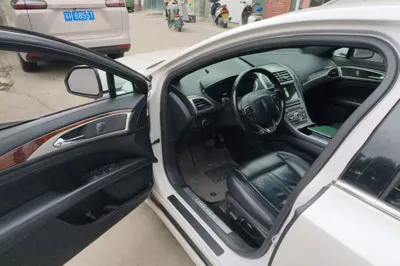 Lincoln MKZ 2017, 81600 км, за 8666 USD - фото 16