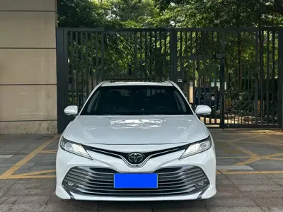 Toyota Camry 2019, 128000 км, за 9841.17 USD