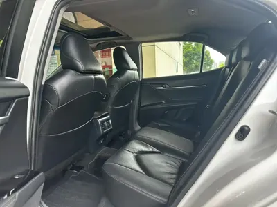 Toyota Camry 2019, 128000 км, за 9841.17 USD