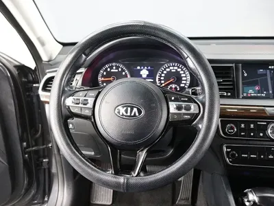 Kia K7 2018, 116830 км, за 8074.04 USD - фото 15