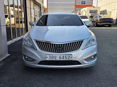 Hyundai Grandeur 2011, 250287 км, за 1903.64 USD