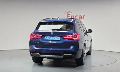 BMW iX3 2023, 58410 км, за 29703 USD