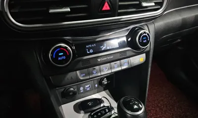 Hyundai Kona 2019, 118961 км, за 7417.62 USD - фото 27