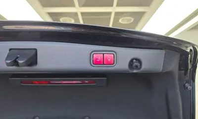 Mercedes-Benz E-Class 2019, 62191 км, за 19364.58 USD - фото 32