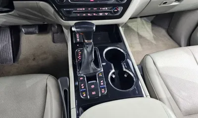 Kia Canival 2019, 70337 км, за 11232.24 USD - фото 9