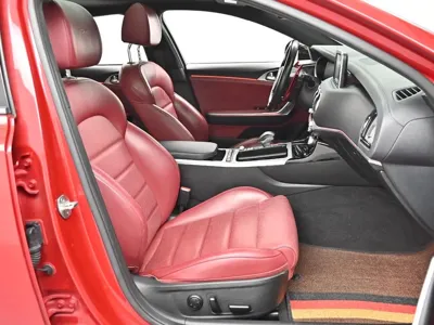 Kia Stinger 2018, 136687 км, за 8789.55 USD - фото 10