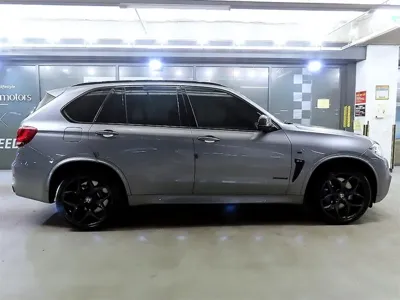 BMW X5 2017, 127000 км, за 22646.71 USD
