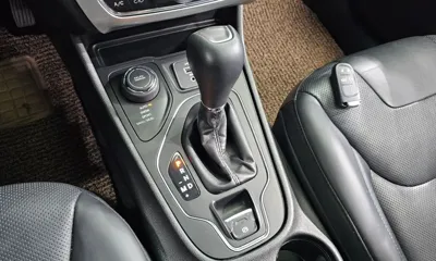 Jeep Cherokee 2019, 95603 км, за 7680.19 USD - фото 9