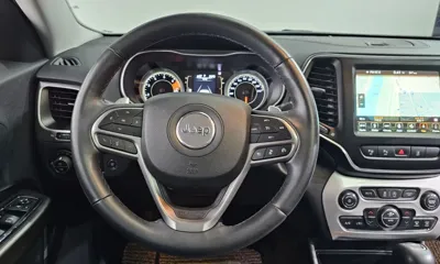 Jeep Cherokee 2019, 95603 км, за 7680.19 USD - фото 13