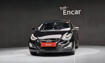 Hyundai Avante 2015, 85427 км, за 4553.74 USD