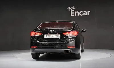 Hyundai Avante 2015, 85427 км, за 4553.74 USD