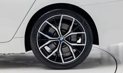 BMW 5-Series 2023, 18460 км, за 29539.19 USD