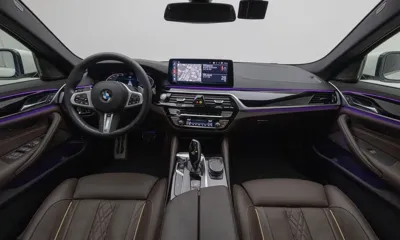 BMW 5-Series 2023, 18460 км, за 29302.59 USD - фото 8