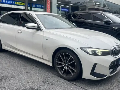 BMW 3 Series 2023, 66000 км, за 26265.53 USD