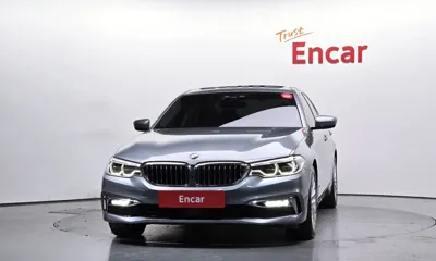 BMW 5-Series 2019, 82414 км, за 17509.08 USD