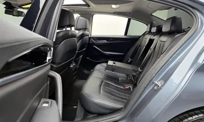 BMW 5-Series 2019, 82414 км, за 17509.08 USD - фото 12