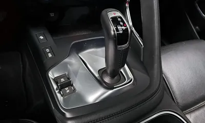 Jaguar E-Pace 2018, 109339 км, за 8919.72 USD - фото 9