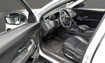 Jaguar E-Pace 2018, 109339 км, за 8919.72 USD - фото 12