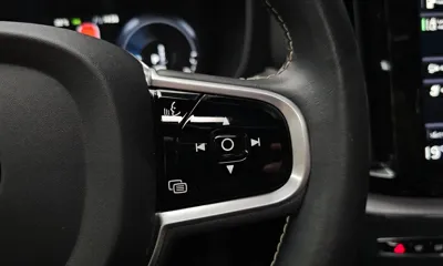 Volvo XC60 2021, 57097 км, за 65046.9 USD - фото 32