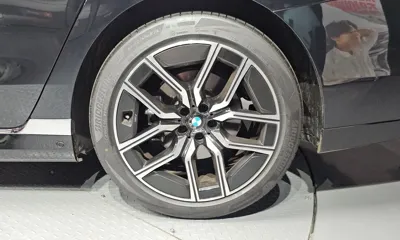 BMW 7-Series 2026, 4075 км, за 91834.06 USD - фото 21