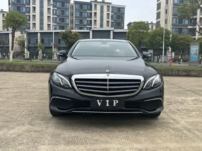 Mercedes-Benz E-Class 2020, 54000 км, за 24719.94 USD