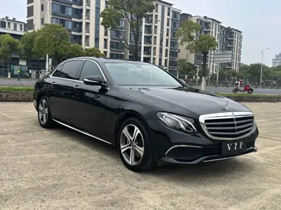 Mercedes-Benz E-Class 2020, 54000 км, за 24719.94 USD
