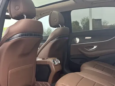 Mercedes-Benz E-Class 2020, 54000 км, за 24753.55 USD - фото 9