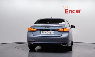 Hyundai Genesis 2016, 82928 км, за 7928.64 USD
