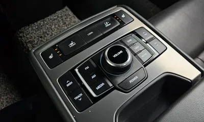Hyundai Genesis 2016, 82928 км, за 7928.64 USD - фото 18