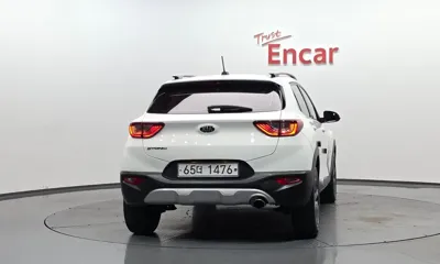 Kia Stonic 2018, 171594 км, за 4918.14 USD