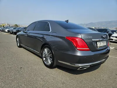 Genesis EQ900 2017, 158948 км, за 12890.01 USD