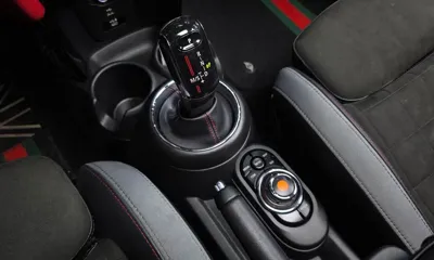 MINI Cooper 2021, 22493 км, за 15536.63 USD - фото 9