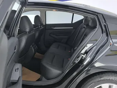 Nissan Teana 2019, 69500 км, за 10396.46 USD - фото 11