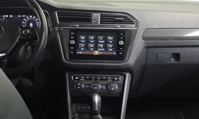 Volkswagen Tiguan 2020, 46723 км, за 21005.65 USD - фото 12