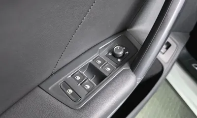 Volkswagen Tiguan 2020, 46723 км, за 21005.65 USD - фото 27