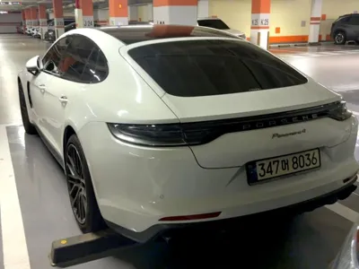 Porsche Panamera 2024, 30000 км, за 91205.26 USD