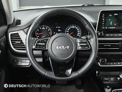Kia Seltos 2022, 115641 км, за 8717.16 USD - фото 10