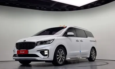 Kia Canival · 2019 год