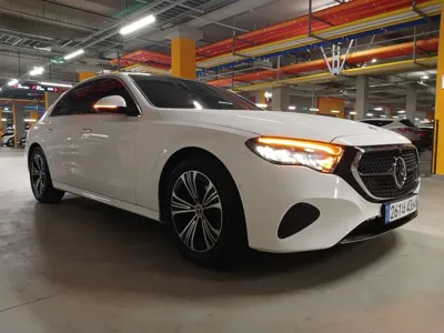Mercedes-Benz E-Class 2025, 1367 км, за 28095.05 USD