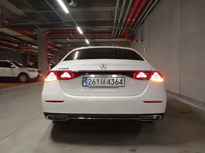 Mercedes-Benz E-Class 2025, 1367 км, за 28095.05 USD