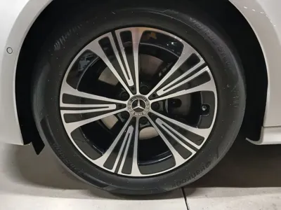 Mercedes-Benz E-Class 2025, 1367 км, за 28095.05 USD - фото 20